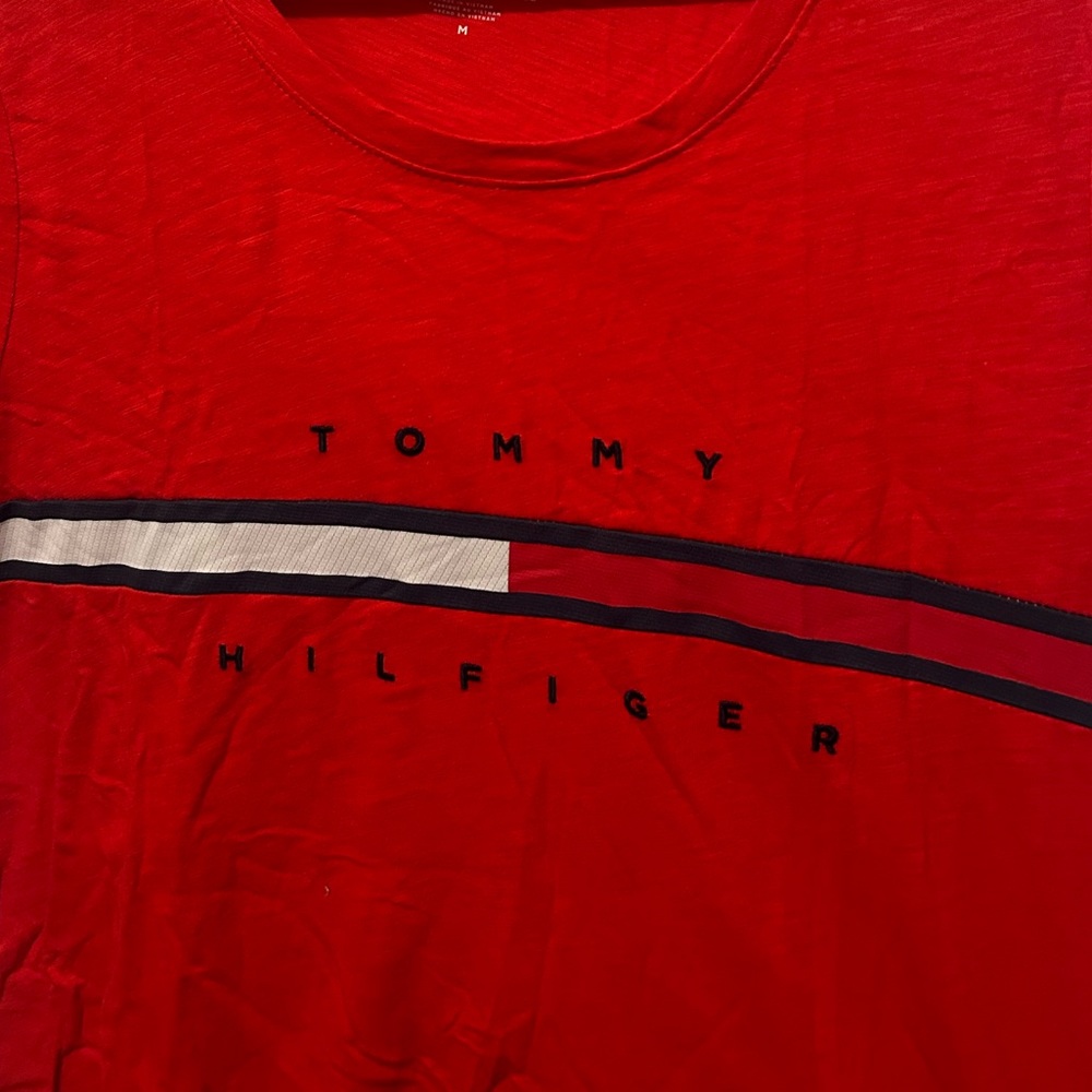 Red Tommy Hilfiger t shirt